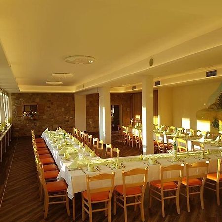 Hotel Fasold Sulzfeld  Zewnętrze zdjęcie
