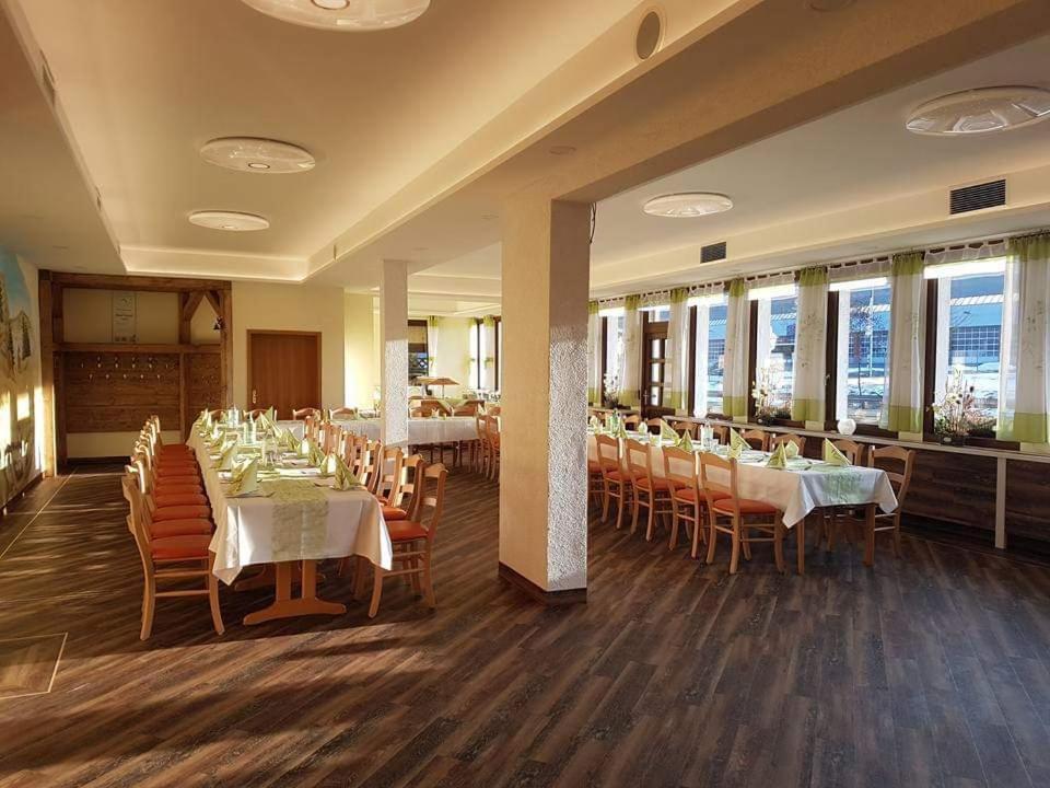Hotel Fasold Sulzfeld  Zewnętrze zdjęcie